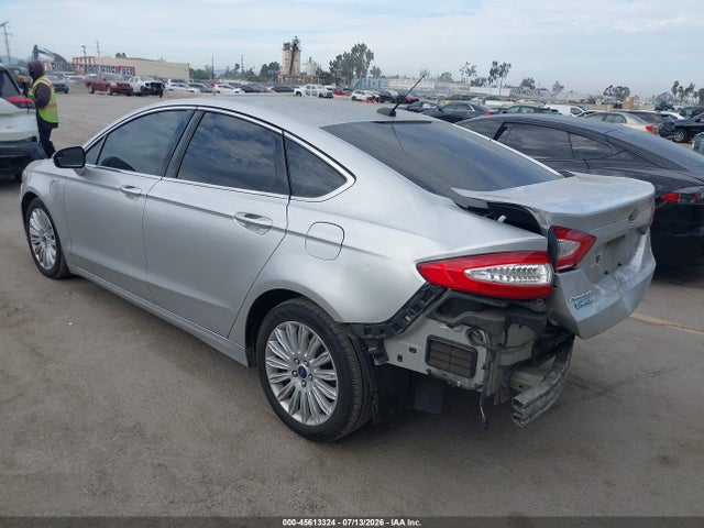 Ford Fusion Energi Se Luxury 2016 3FA6P0PU9GR305043 Image 3
