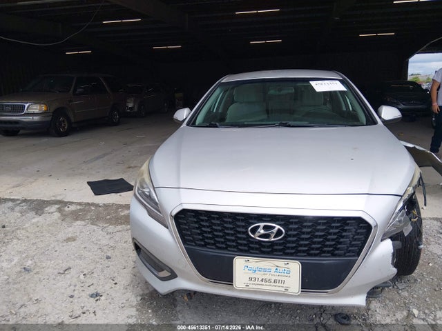 Продаж на аукціоні авто 2016 Hyundai Sonata Hybrid Se, vin: KMHE24L16GA038750, номер лоту: 45613351