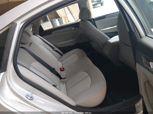 Продаж на аукціоні авто 2016 Hyundai Sonata Hybrid Se, vin: KMHE24L16GA038750, номер лоту: 45613351