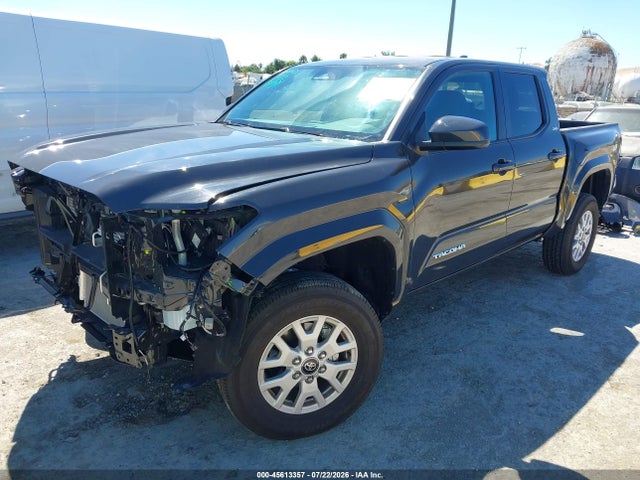 3TMKB5FN0TM057013 Toyota Tacoma Sr5