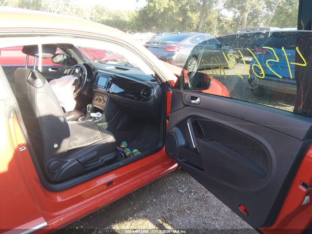 Продажа на аукционе авто 2018 Volkswagen Beetle 2.0t Coast/2.0t S, vin: 3VWFD7AT3JM706410, номер лота: 45613400