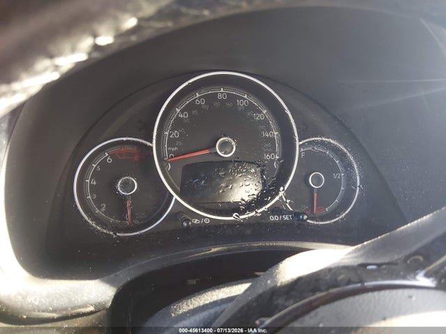 Продажа на аукционе авто 2018 Volkswagen Beetle 2.0t Coast/2.0t S, vin: 3VWFD7AT3JM706410, номер лота: 45613400