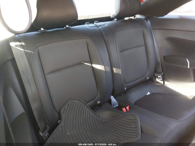 Продажа на аукционе авто 2018 Volkswagen Beetle 2.0t Coast/2.0t S, vin: 3VWFD7AT3JM706410, номер лота: 45613400