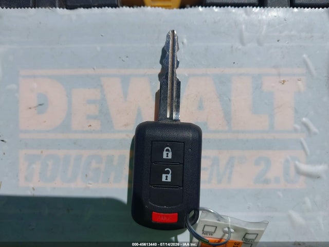 2024 Mitsubishi Eclipse Cross Es S-awc მანქანა იყიდება აუქციონზე, vin: JA4ATUAA7RZ027385, აუქციონის ნომერი: 45613440