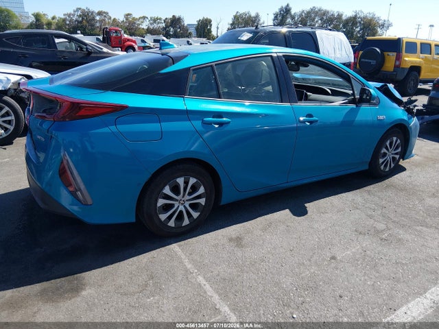 Toyota Prius Prime Limited 2020 JTDKARFP6L3137350 Image 4