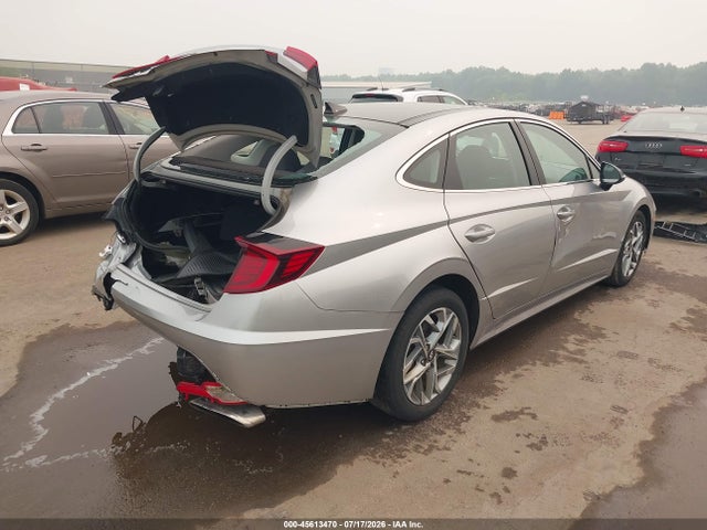 Продажа на аукционе авто 2021 Hyundai Sonata Sel, vin: 5NPEF4JAXMH104720, номер лота: 45613470