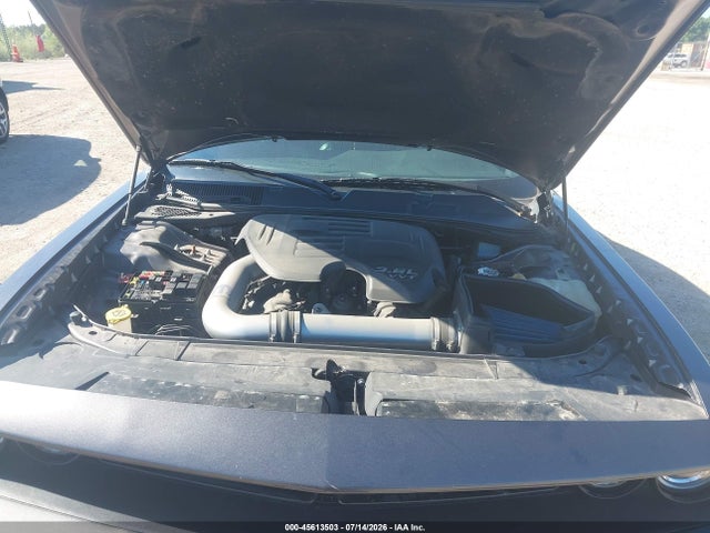 Продажа на аукционе авто 2018 Dodge Challenger Sxt Plus, vin: 2C3CDZAG2JH322237, номер лота: 45613503