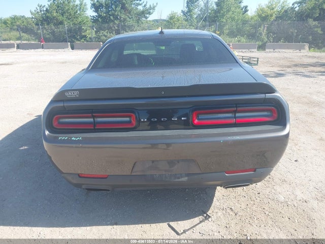 Продажа на аукционе авто 2018 Dodge Challenger Sxt Plus, vin: 2C3CDZAG2JH322237, номер лота: 45613503