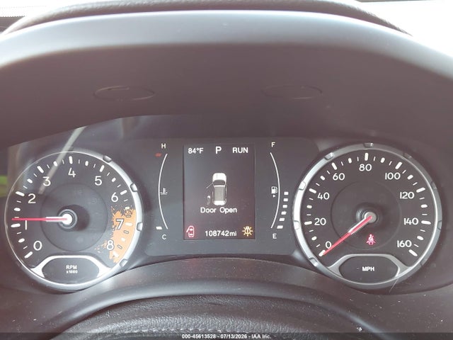 Продажа на аукционе авто 2016 Jeep Renegade Latitude, vin: ZACCJBBT7GPD45480, номер лота: 45613528