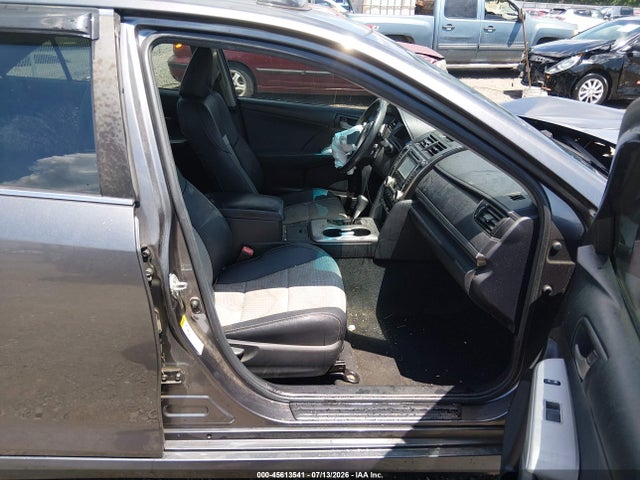 45613541 :رقم المزاد ، 4T1BF1FK7DU282458 vin ، 2013 Toyota Camry Se مزاد بيع