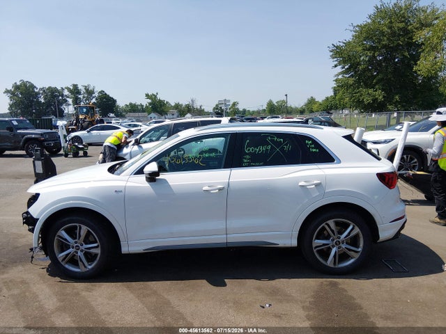 Продаж на аукціоні авто 2021 Audi Q3 Premium Plus 45 Tfsi S Line Quattro Tiptronic, vin: WA1EECF36M1038241, номер лоту: 45613562