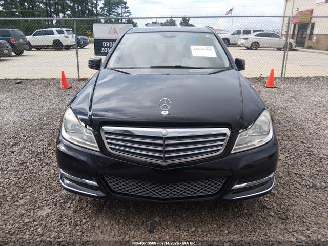 2014 Mercedes-benz C 250 Luxury მანქანა იყიდება აუქციონზე, vin: WDDGF4HBXER308196, აუქციონის ნომერი: 45613568