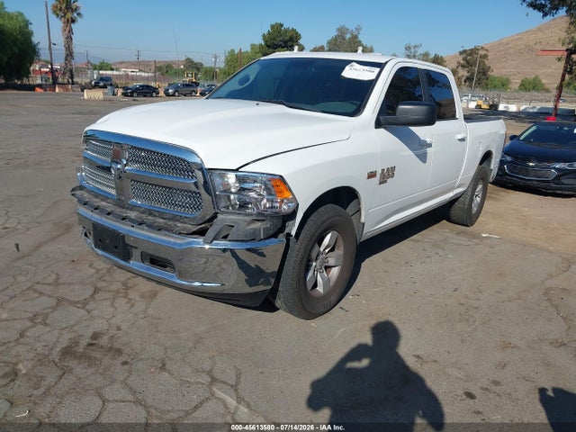 1C6RR6TT5KS585209 RAM 1500 Classic Slt 4x2 6&#039;4 Box