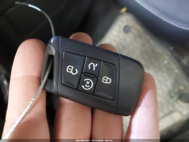 Продаж на аукціоні авто 2022 Volkswagen Taos 1.5t Se, vin: 3VVLX7B23NM083915, номер лоту: 45613581