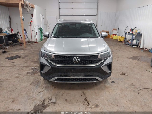 Продаж на аукціоні авто 2022 Volkswagen Taos 1.5t Se, vin: 3VVLX7B23NM083915, номер лоту: 45613581