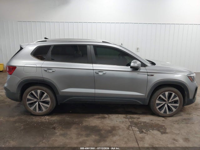 Продаж на аукціоні авто 2022 Volkswagen Taos 1.5t Se, vin: 3VVLX7B23NM083915, номер лоту: 45613581