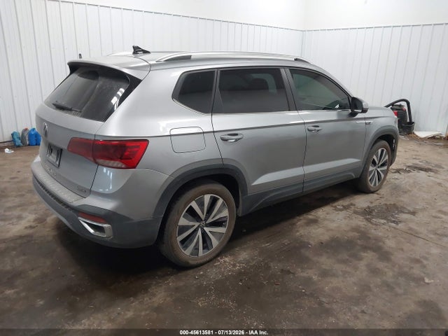 Продаж на аукціоні авто 2022 Volkswagen Taos 1.5t Se, vin: 3VVLX7B23NM083915, номер лоту: 45613581