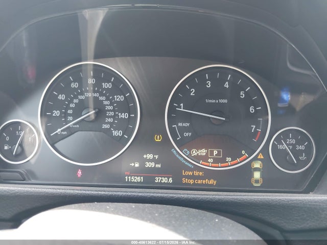 2015 Bmw 320i Xdrive მანქანა იყიდება აუქციონზე, vin: WBA3C3G51FNT52438, აუქციონის ნომერი: 45613622
