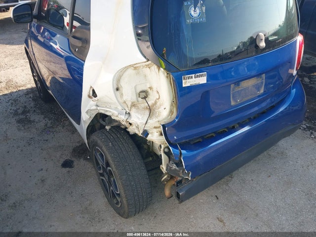 Aukcja sprzedaży 2016 Smart Fortwo, vin: WMEFJ5DA6GK059268, numer aukcji: 45613624