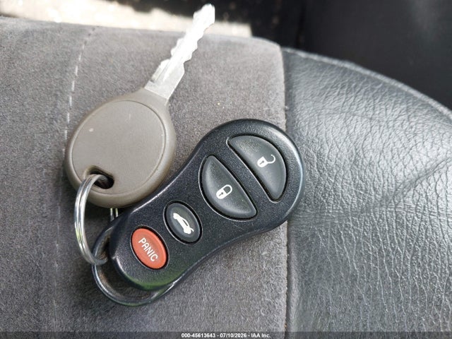 2006 Chrysler Sebring Touring მანქანა იყიდება აუქციონზე, vin: 1C3EL55R96N131347, აუქციონის ნომერი: 45613643