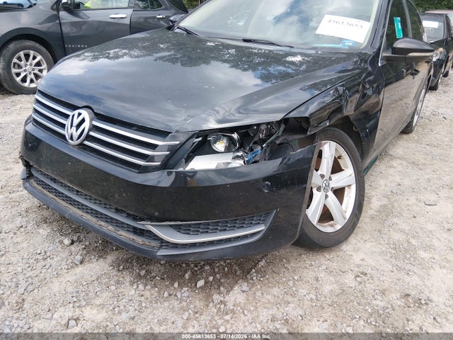 2012 Volkswagen Passat 2.5l Se მანქანა იყიდება აუქციონზე, vin: 1VWBH7A30CC050660, აუქციონის ნომერი: 45613653