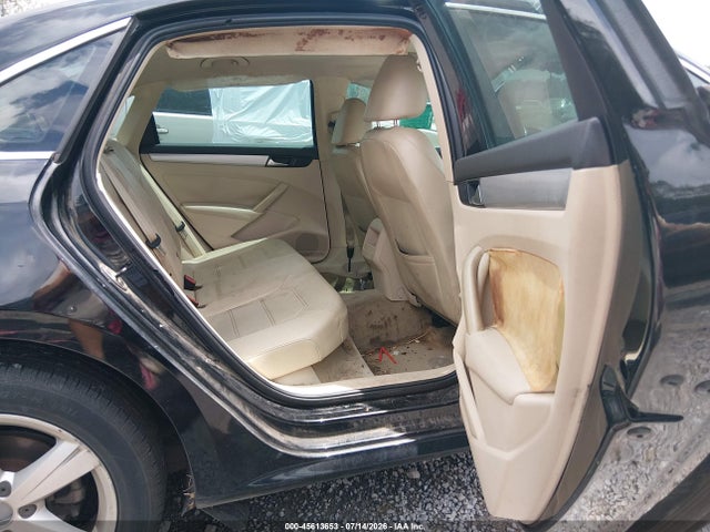 2012 Volkswagen Passat 2.5l Se მანქანა იყიდება აუქციონზე, vin: 1VWBH7A30CC050660, აუქციონის ნომერი: 45613653