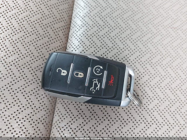 Продажа на аукционе авто 2019 Ram 1500 Laramie  4x2 5'7 Box, vin: 1C6RREJT0KN548340, номер лота: 45613659