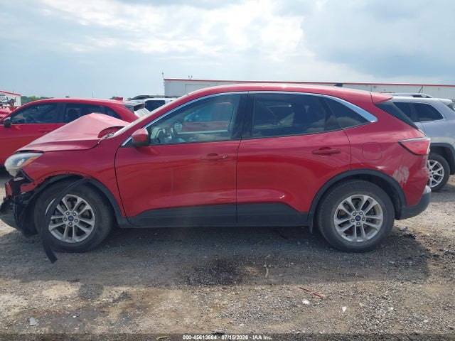 Продажа на аукционе авто 2020 Ford Escape Se, vin: 1FMCU0G62LUA68370, номер лота: 45613664