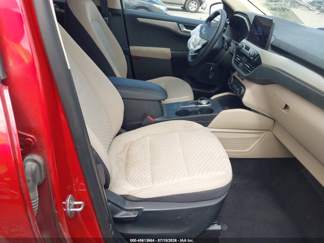 Продажа на аукционе авто 2020 Ford Escape Se, vin: 1FMCU0G62LUA68370, номер лота: 45613664