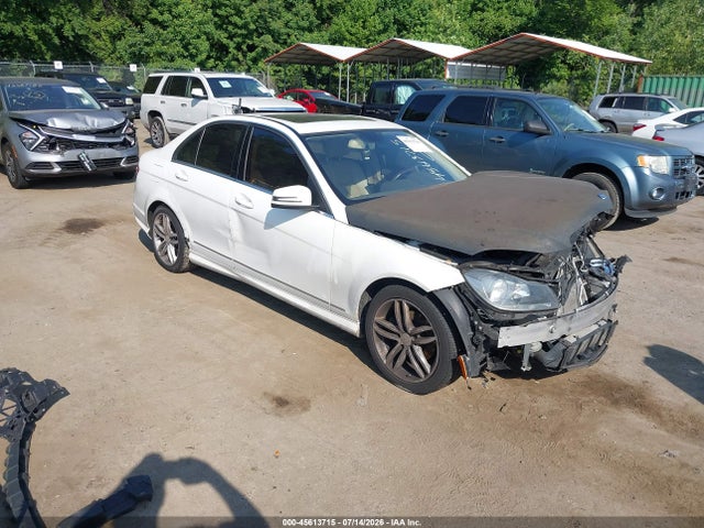 Auction sale of the 2013 Mercedes-benz C 250 Sport, vin: WDDGF4HB4DR294651, lot number: 45613715