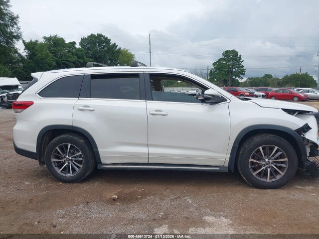 5TDKZRFHXHS187756 Toyota Highlander Xle