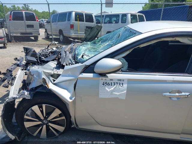 2021 Nissan Altima Sv Fwd მანქანა იყიდება აუქციონზე, vin: 1N4BL4DV1MN339877, აუქციონის ნომერი: 45613733