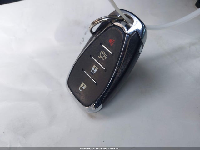 1G1ZD5STOJF263368 Chevrolet MALIBU LT