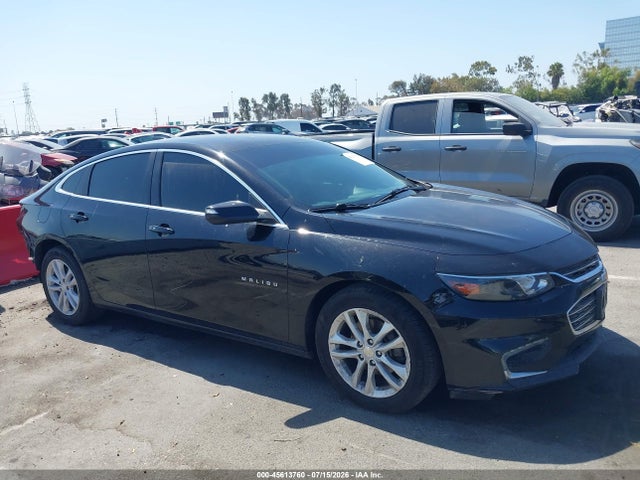 1G1ZD5STOJF263368 Chevrolet MALIBU LT