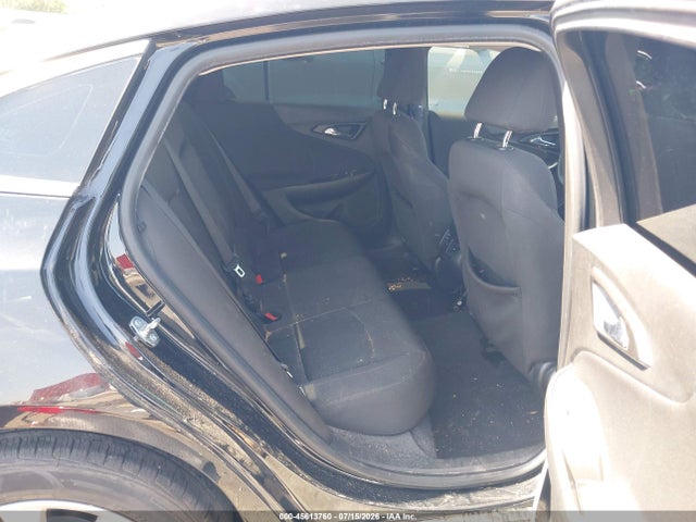 1G1ZD5STOJF263368 Chevrolet MALIBU LT