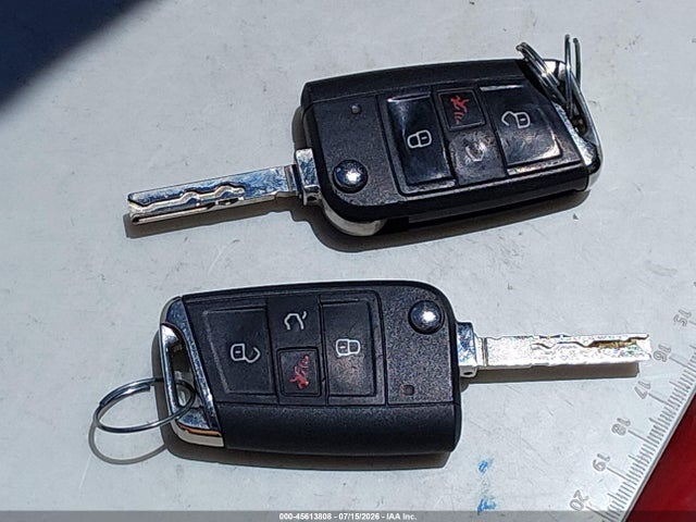 45613808 :رقم المزاد ، 3VV3B7AX2JM002103 vin ، 2018 Volkswagen Tiguan 2.0t Se/2.0t Sel مزاد بيع