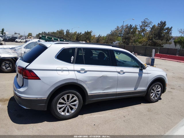 45613808 :رقم المزاد ، 3VV3B7AX2JM002103 vin ، 2018 Volkswagen Tiguan 2.0t Se/2.0t Sel مزاد بيع