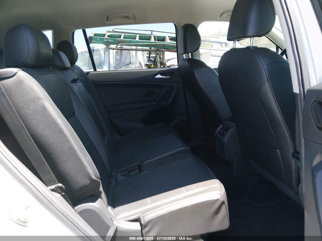 45613808 :رقم المزاد ، 3VV3B7AX2JM002103 vin ، 2018 Volkswagen Tiguan 2.0t Se/2.0t Sel مزاد بيع