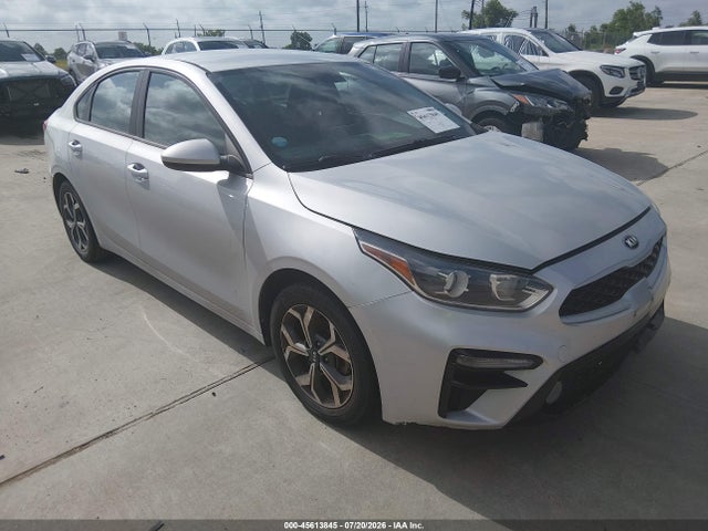 Aukcja sprzedaży 2021 Kia Forte Lxs, vin: 3KPF24AD8ME364564, numer aukcji: 45613845
