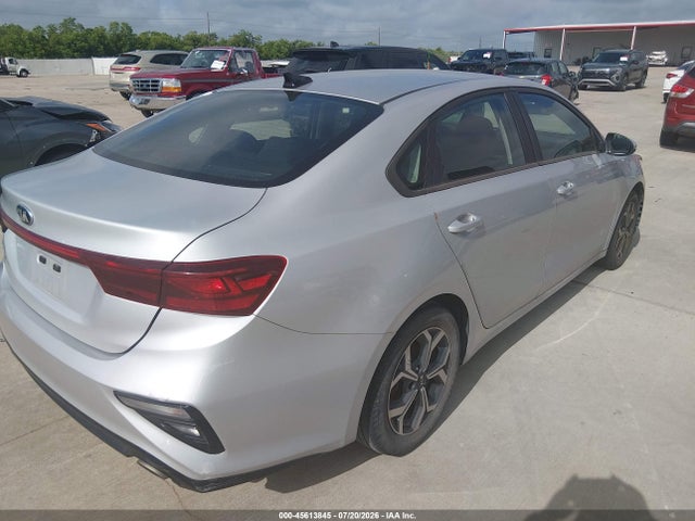 Aukcja sprzedaży 2021 Kia Forte Lxs, vin: 3KPF24AD8ME364564, numer aukcji: 45613845