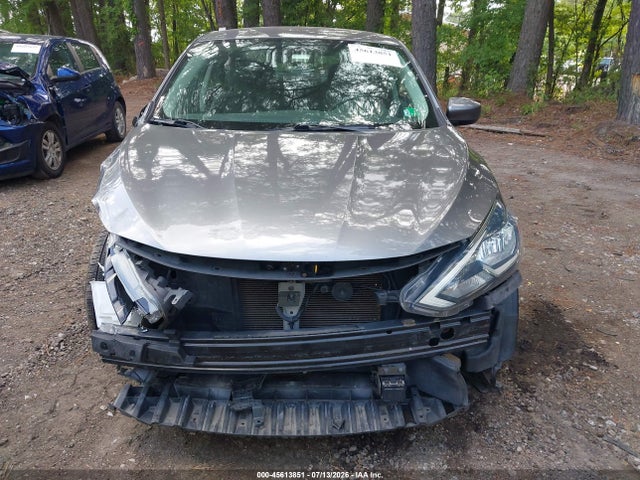 45613851 :رقم المزاد ، 3N1AB7AP7JY279458 vin ، 2018 Nissan Sentra S مزاد بيع