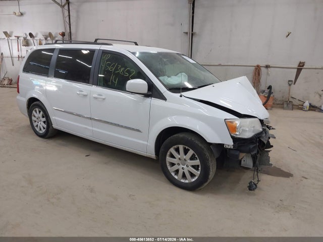 2014 Chrysler Town & Country Touring მანქანა იყიდება აუქციონზე, vin: 2C4RC1BG0ER112678, აუქციონის ნომერი: 45613852