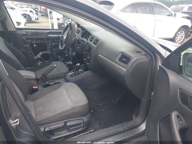 3VW2B7AJ4HM404377 Volkswagen Jetta 1.4t S