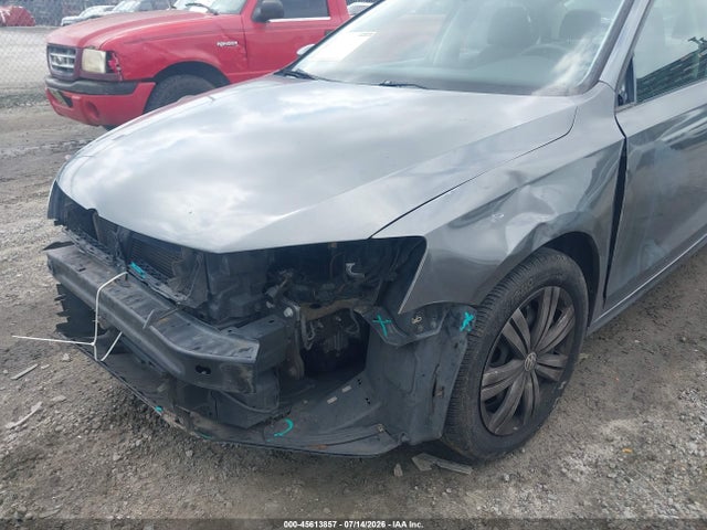3VW2B7AJ4HM404377 Volkswagen Jetta 1.4t S