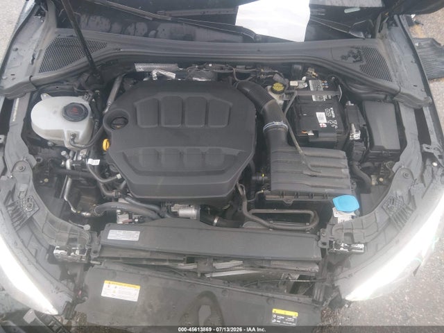 Aukcja sprzedaży 2023 Audi A3 Premium Plus 40 Tfsi Front-wheel Drive S Tronic, vin: WAUBUDGY2PA105477, numer aukcji: 45613869