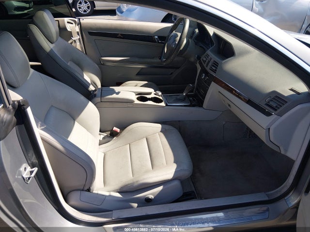Продажа на аукционе авто 2011 Mercedes-benz E 350, vin: WDDKJ5GB8BF062486, номер лота: 45613882