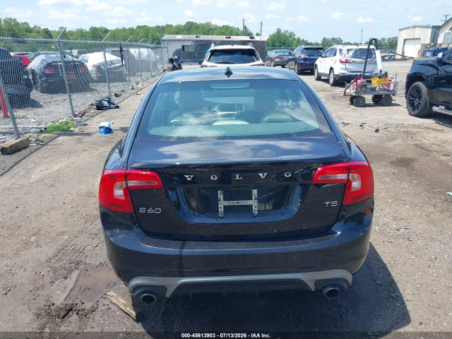 Aukcja sprzedaży 2018 Volvo S60 T5 Dynamic, vin: YV126MFL7J2454312, numer aukcji: 45613903