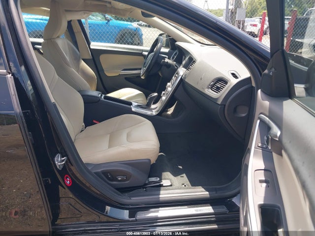 Aukcja sprzedaży 2018 Volvo S60 T5 Dynamic, vin: YV126MFL7J2454312, numer aukcji: 45613903