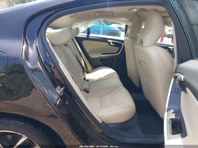 Aukcja sprzedaży 2018 Volvo S60 T5 Dynamic, vin: YV126MFL7J2454312, numer aukcji: 45613903