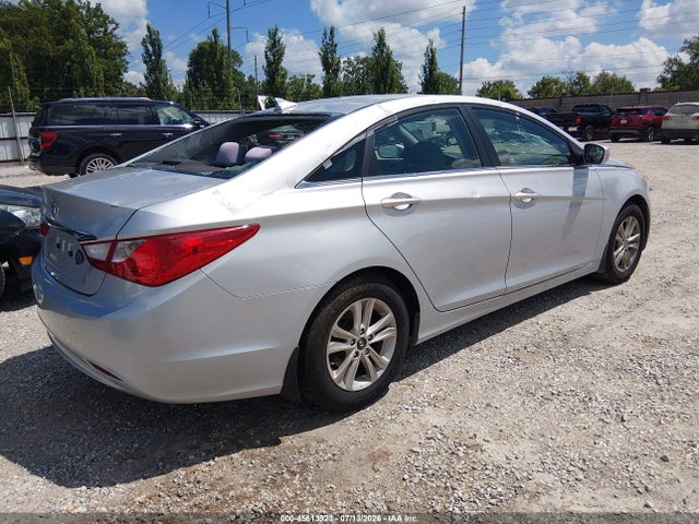 2013 Hyundai Sonata Gls მანქანა იყიდება აუქციონზე, vin: 5NPEB4AC4DH733533, აუქციონის ნომერი: 45613923